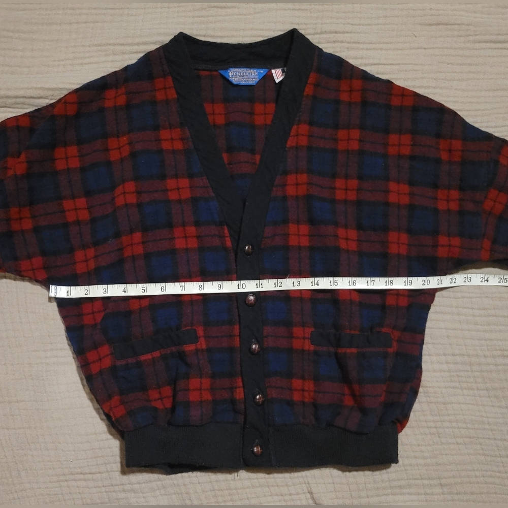 Pendleton Vintage Virgin Wool Plaid Button Up Cardigan Sweater Size Medium - Picture 6 of 8